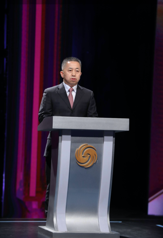 刘文奎中国扶贫基金会援助24个国家探索民间组织走出去的成功经验