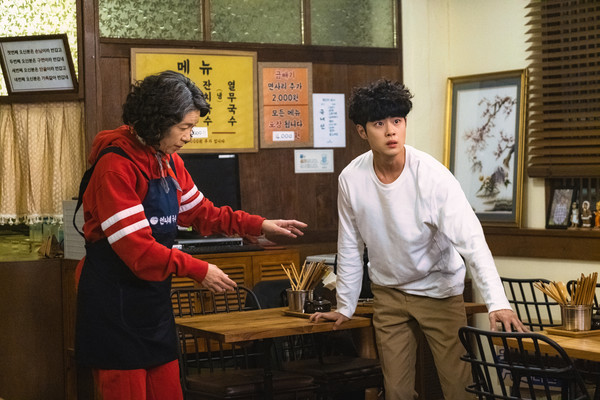 驱魔面馆破收视纪录还在播就确定第二季开拍时间曝光