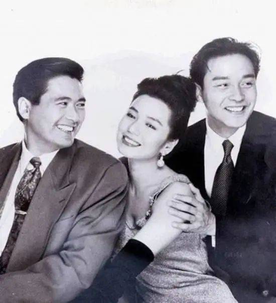 她是香港第一美人,拒绝周润发张国荣,却爱上穷小子,如今一生无子_腾讯