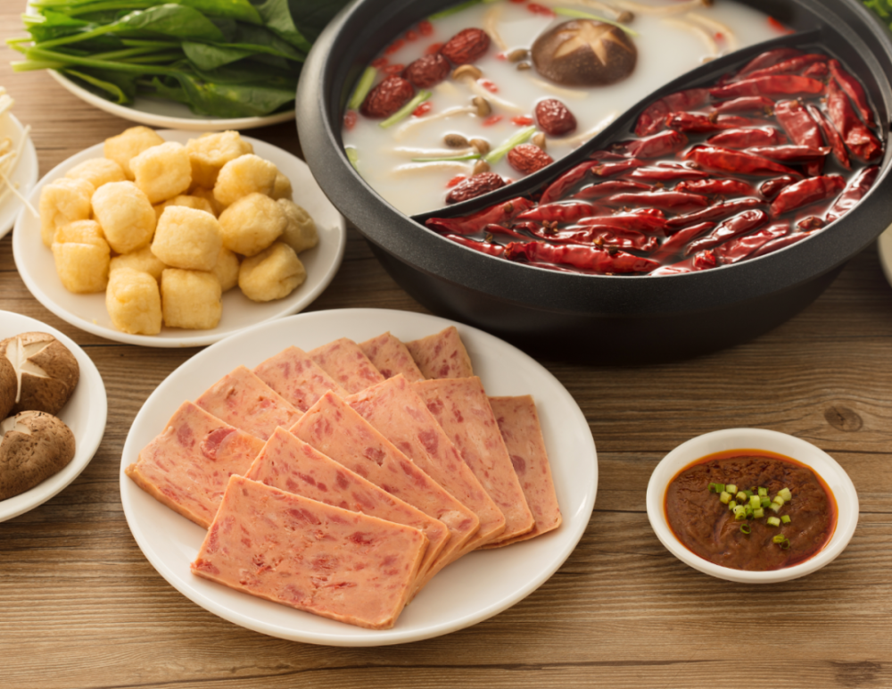 昂难道只有我吃火锅喜欢涮午餐肉