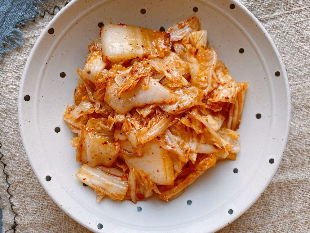 6,做好的大白菜酸辣爽口,不管是配饭,还是拌面条,当佐粥小菜都是不错