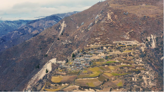 美丽乡村 印象 云顶上的孤品 玉瓦乡羊足山村 腾讯新闻