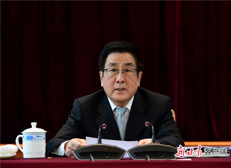 新甘肃客户端兰州12月24日讯(新甘肃·甘肃日报记者 张富贵 金鑫)省委