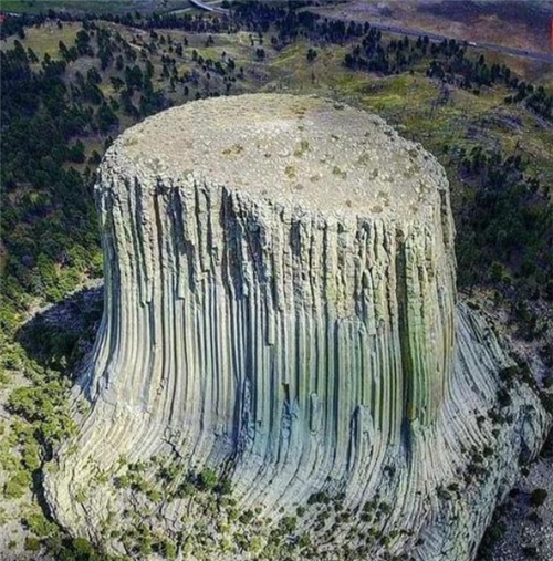 比珠峰更难爬的山仅高264米登顶者却不足100人被称魔鬼塔