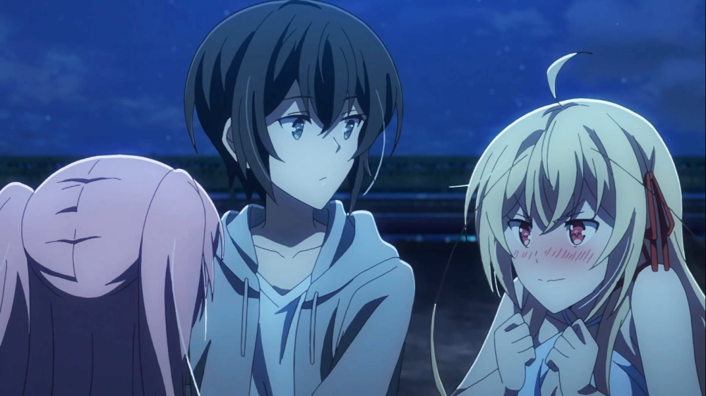 到了本话,甚至还当着爱丽丝的面握起伊思卡的手.