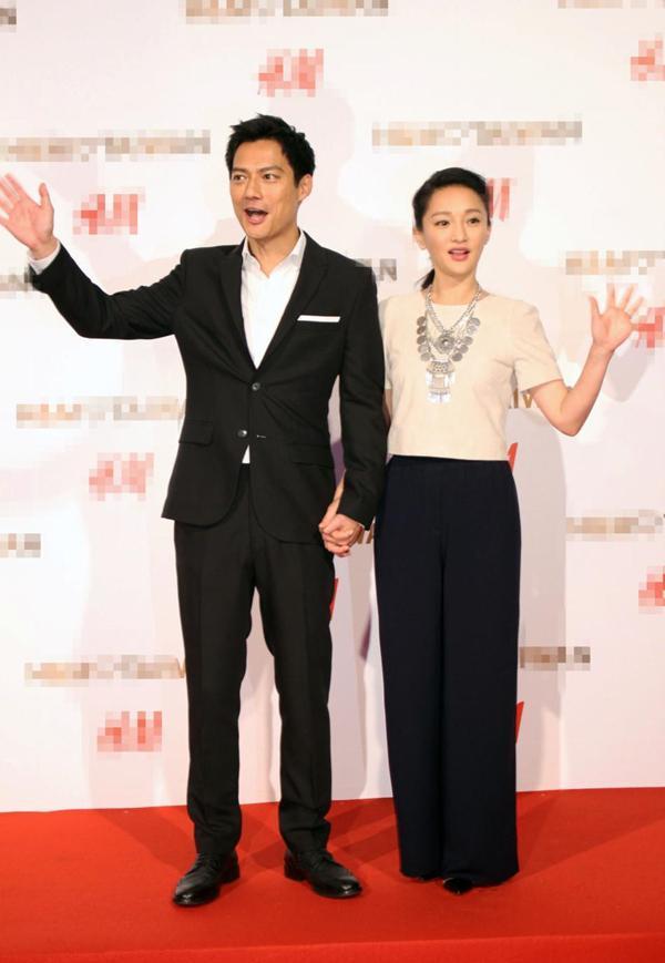 周迅离婚实锤了高圣远与新女友热吻照曝光女方高调表白好热烈