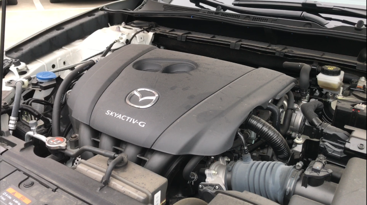 诠释轿跑suv魅力|试驾一汽马自达cx-4