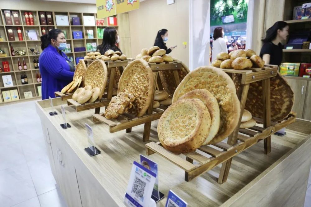 国家3a级景区——博乐市商业步行街,你了解多少?_腾讯新闻