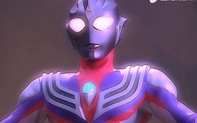 迪迦原本只有一种形态,为了获得三种形态,他消灭了两个奥特曼!