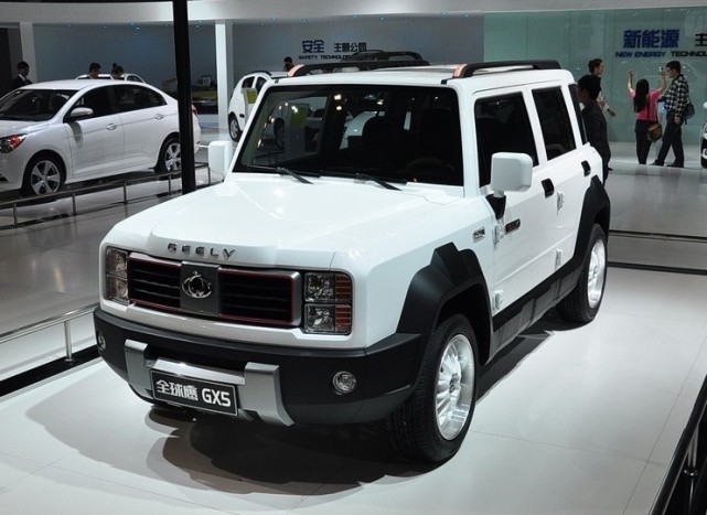 吉利牌"北斗星"亮相,外观方正硬朗,配非承载车身 四驱,或5万起!