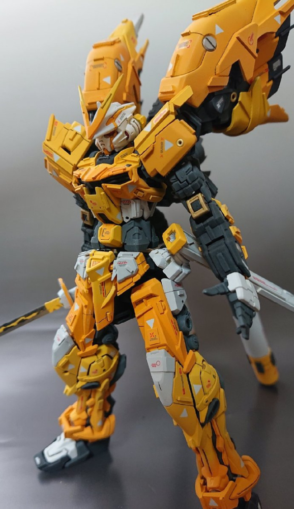 模玩控:红异端高达模型换色改造,《鬼灭之刃》善逸专用高达