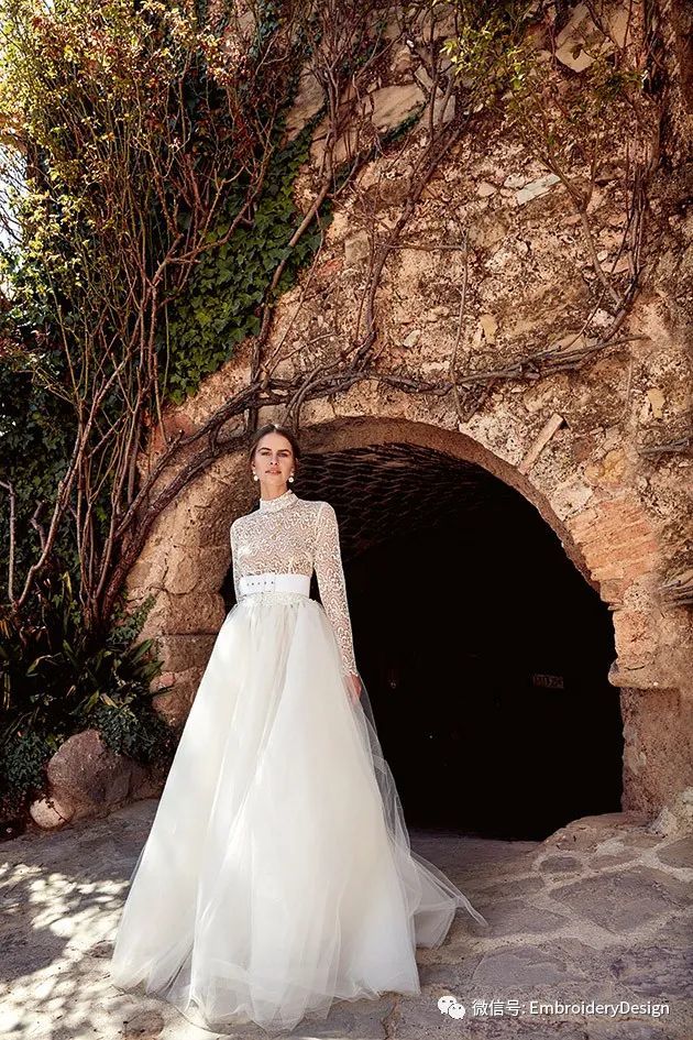 yolancris波西米亚婚纱礼服