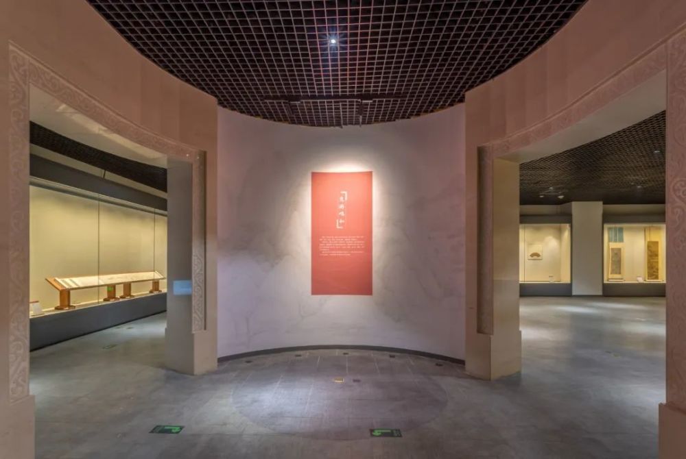 新館五樓臨展廳主辦單位:安徽博物院,故宮博物院,天津博物館,瀋陽故宮