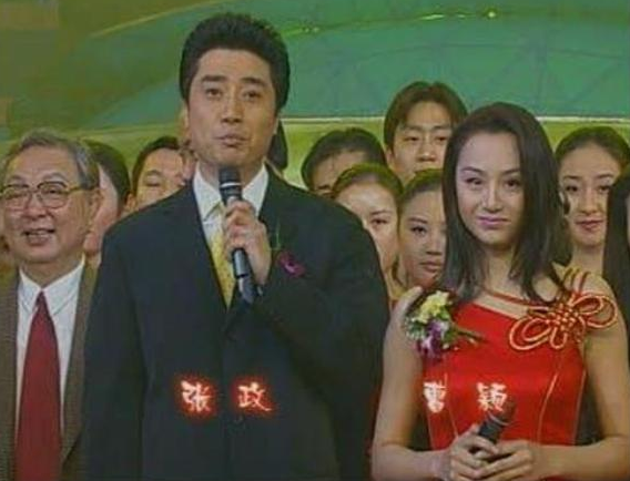 凭借出色的舞台表现,张政后来还主持了央视众多的大型晚会,还被导演