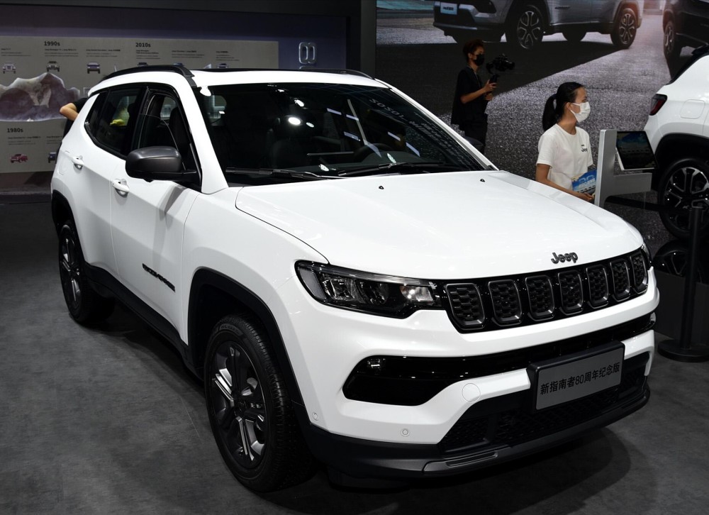 2021款jeep指南者预售138万油耗7升精致外观真帅气