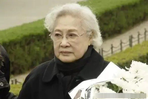 金捷|秦怡|陈天国|出轨|金焰