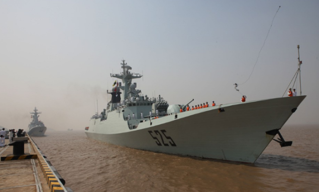 马鞍山号改造接近尾声终究没有上垂发将成为二线战舰