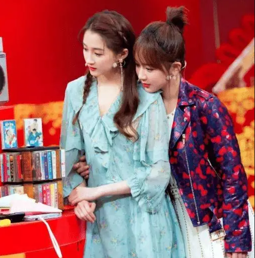 九零后四小花旦排行榜_90后新“四小花旦”出炉,郑爽居首周冬雨紧随其后,热巴竟然没选上...