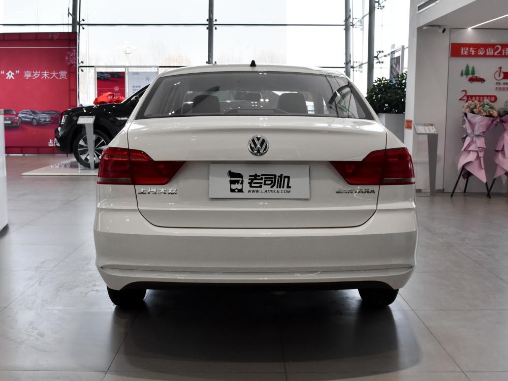 畅销几十年,有什么原因?小哥带你一起看大众桑塔纳