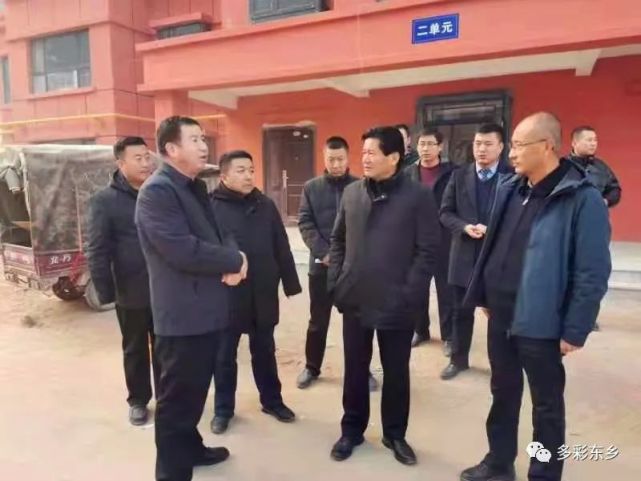 马子仁深入河滩镇达板镇督查生态宜居搬迁工作