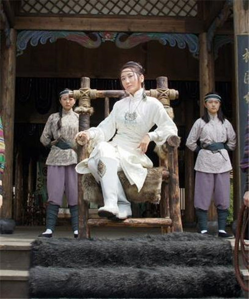 贵州女匪首程莲珍祸害一方被捕后却无人敢杀因特殊身份被释放