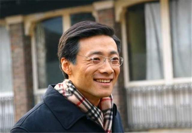 影视剧中知识分子形象 总结 中国的知识分子从古到今的消亡过程其实并