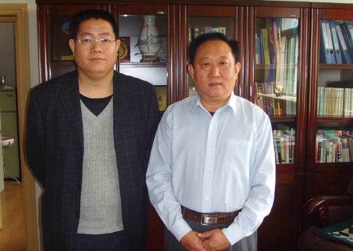 富豪榜2020最新排名_湖北宜昌2020富豪榜揭晓,69岁大爷捍卫首富,纱布大王