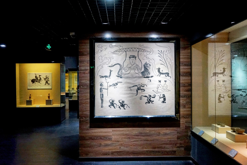 遂宁大英这个博物馆不仅展示精美汉陶还将整个古墓搬入其中