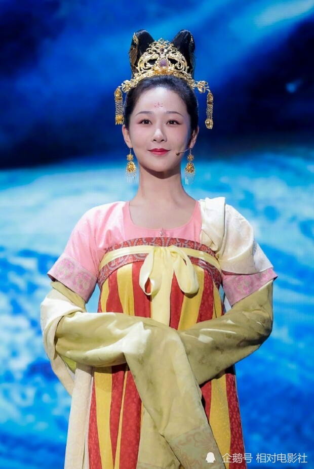 杨紫2021新作前瞻:三部大剧将播!分别合作肖战,吴亦凡,井柏然