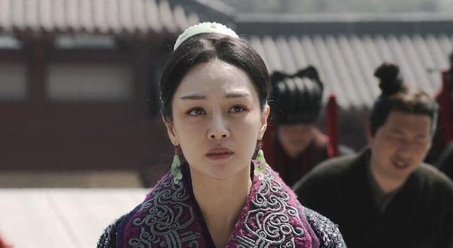 大秦赋:芈启叛国,芈华主动自闭冷宫永不见扶苏,嬴政爱对人!