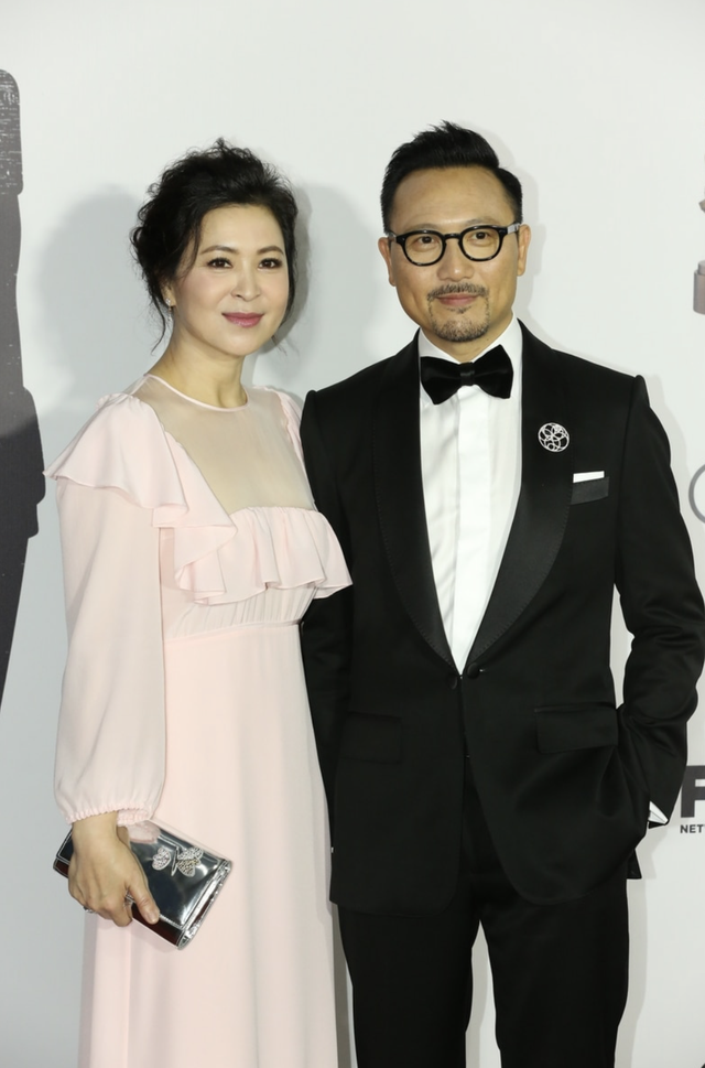 苏玉华婚后复出拍戏,52岁"公孙绿萼"风韵犹存,与老公做丁克_腾讯新闻