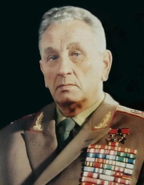 瘦死骆驼比马大俄罗斯太狡猾卖给印度的新轻坦竟是苏联老货