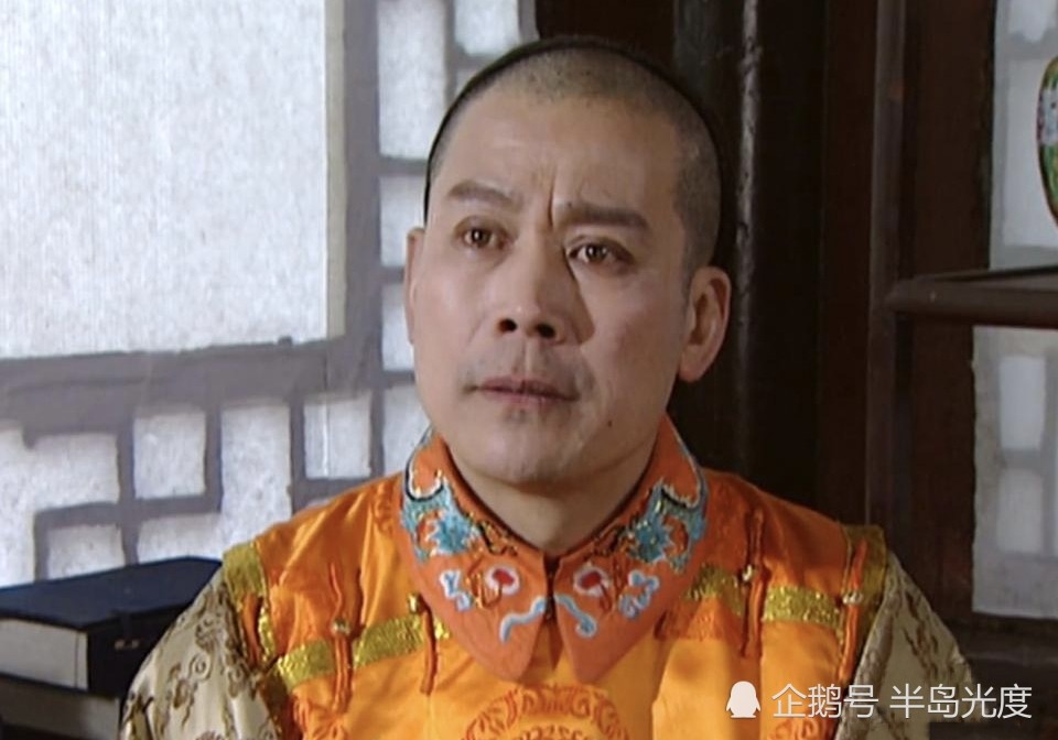 雍正王朝张五哥在法场问斩康熙发个谕旨就行了为什么要亲自到法场救他