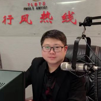 (第一排左起)长三角之声主持人黄桢长三角之声主持人沈蕾南京广播电视