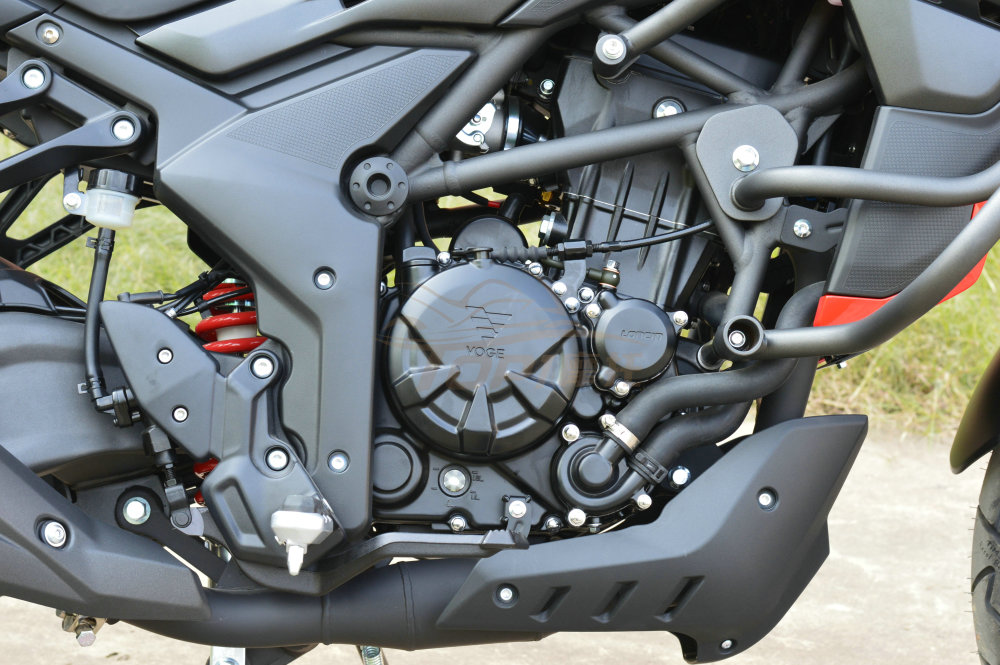 无极300ds新手的第一台探险摩托车