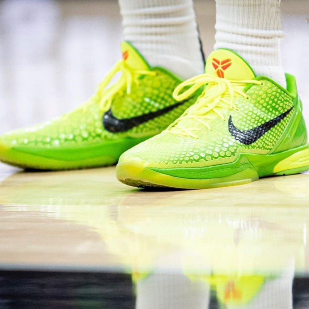 nike zoom kobe 6 protro"grinch"青蜂侠_腾讯新闻