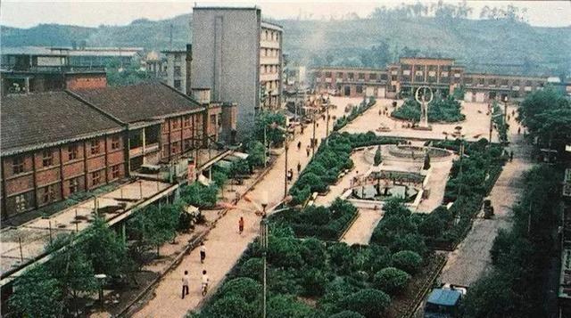 资阳市|四川|老照片|火车