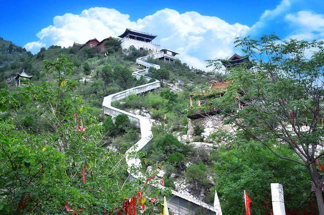 臨汾市襄汾縣龍澍峪旅遊景區龍澍峪旅遊風景區位於臨汾市襄汾縣縣城