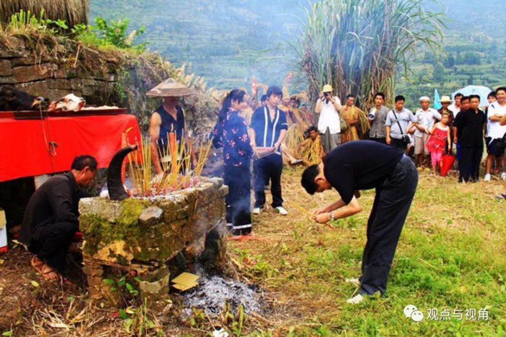 从潘石屹的闹心事说起祖坟对一个中国人意味着什么