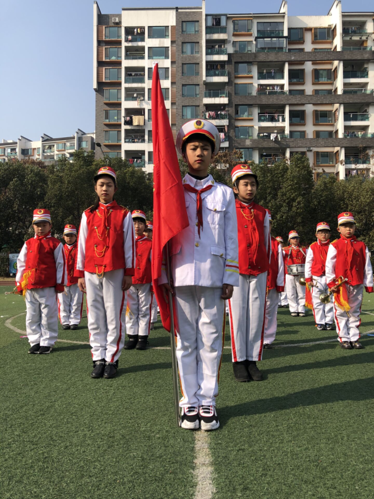 【黄山新闻】拾光晤梦·为你而来,致屯溪现代实验学校建校20周年_腾讯
