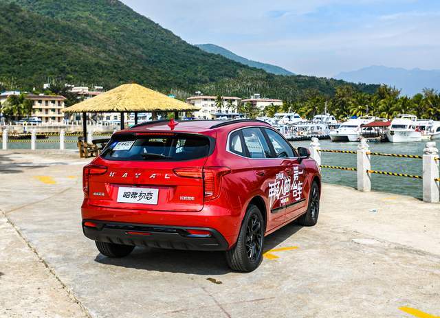 要做年轻人的第一辆车 试驾长城哈弗初恋