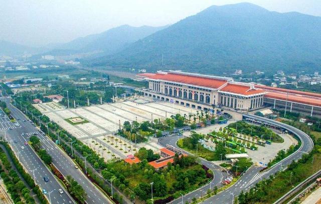 福建省最南部的城市,漳州市3座火车站介绍