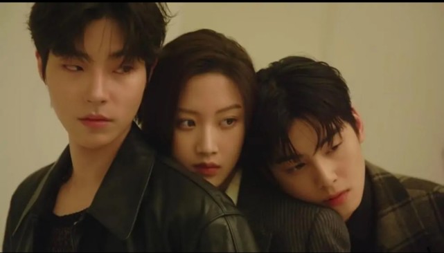 女神降临时尚画报花絮三人眼神都好绝太养眼了吧