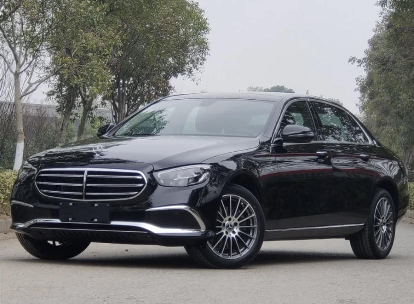 奔驰铝换钢被骂不讲武德这车标配全铝车身后驱15万起