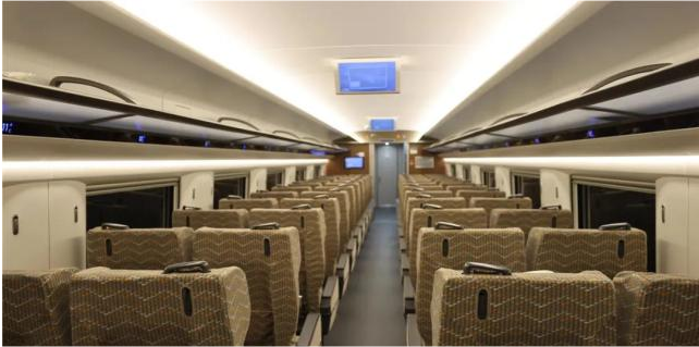 蓝色复兴号cr300af型动车组开始执行昆明至大理动车_腾讯新闻