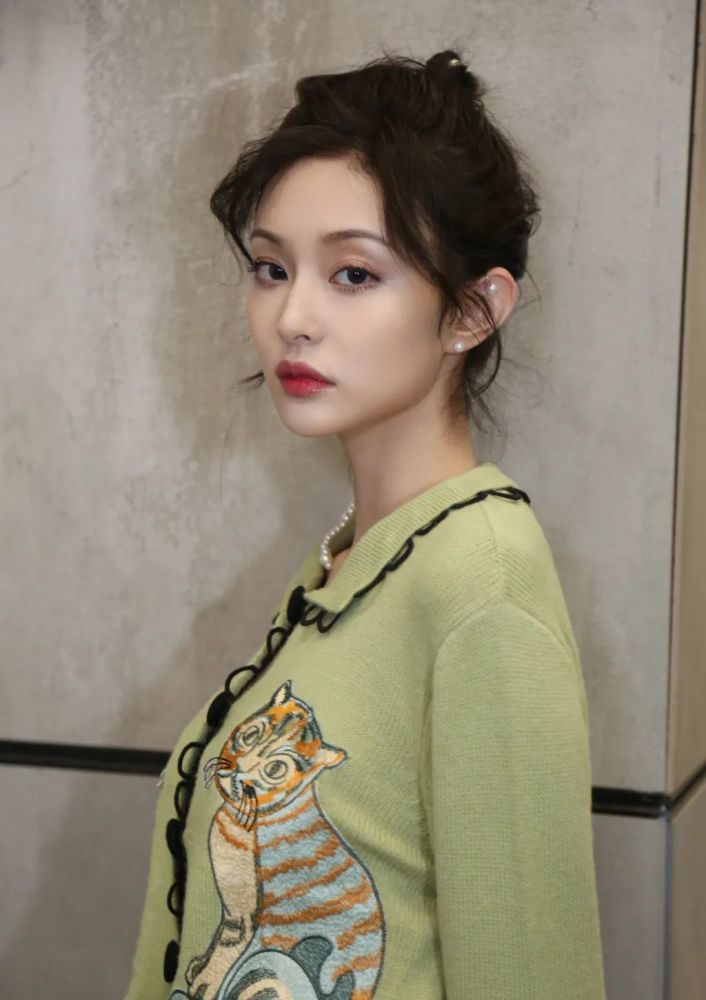 盖玥希:"大飒蜜"只是这个90后青衣的一面_腾讯新闻