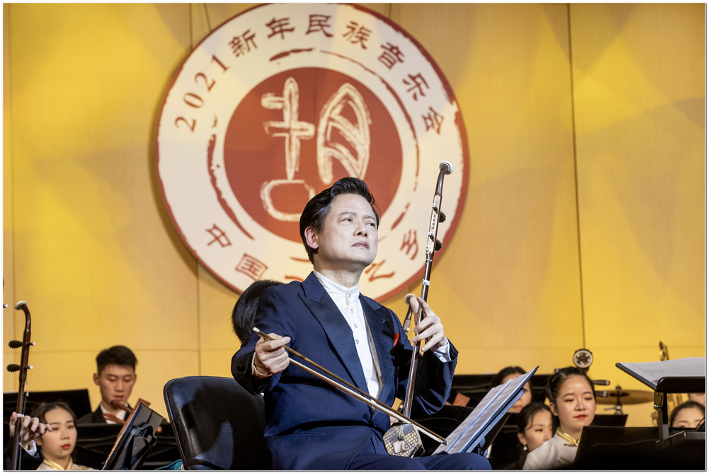 二胡排行_中国二胡十大名曲排名榜单揭晓!《二泉映月》名列榜首!