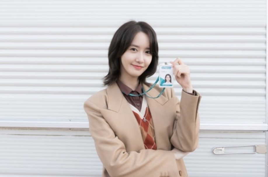 用实力演技征服观众林允儿新剧hush变身记者展现青年成长之痛