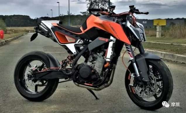 ktm双缸490cc街车/跑车/adv