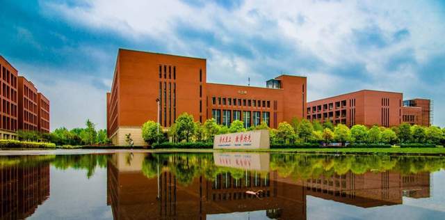河南再添一所中原大学郑州和新乡都有校区又新建校区占地3000亩